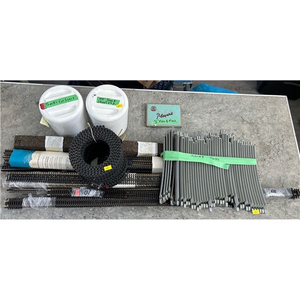 Large Amount of Tracks for the electric Model Train w/ other accessories for Trains