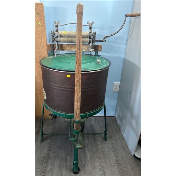 Antique Vintage Clothes Washing Machine Rare!!