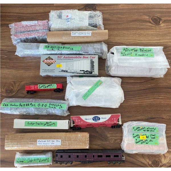 50' Automobile Box Cars Unknown until you Unbox Mystery Items