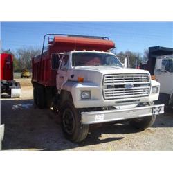 1986 FORD FT8000 T/A DUMP