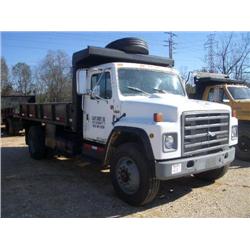 1987 INTERNATIONAL S1900 S/A FLATBED DUMP