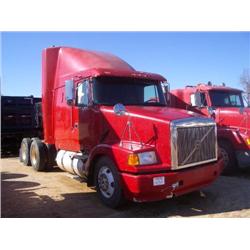 1996 VOLVO WIA64TTES T/A TRUCK TRACTOR