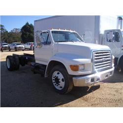 1998 FORD F800 S/A CAB & CHASSIS