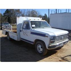 1995 FORD F350 DUALLY CREW CAB PICKUP