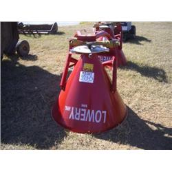 LOWERY 500 SEEDER/SPREADER