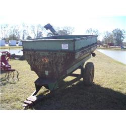 JOHN DEERE 68 FEED WAGON W/AUGER