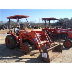 KUBOTA L35 FARM TRACTOR
