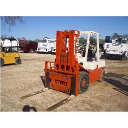 NISSAN 600 FORKLIFT