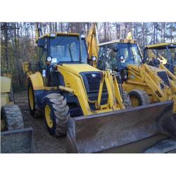 FERMEC 860 4X4 LOADER BACKHOE