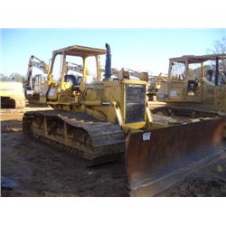 KOMATSU D58P-1 CRAWLER TRACTOR