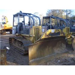 KOMATSU D39E CRAWLER TRACTOR