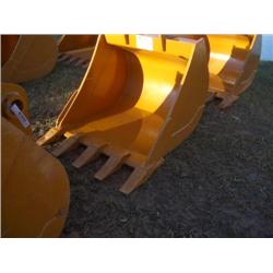 UNUSED 42  BUCKET FITS KOMATSU PC200  3-6 KOB