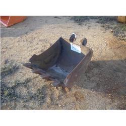 CAT 24" HOE BUCKET