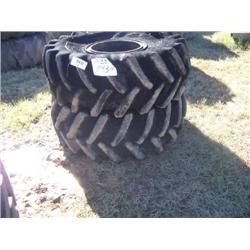 (1) LOT 2 TIRES & WHEELS