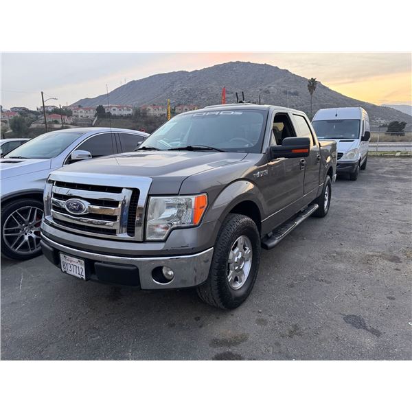 2010 Ford F150 - CLEAN/215,410 Mi