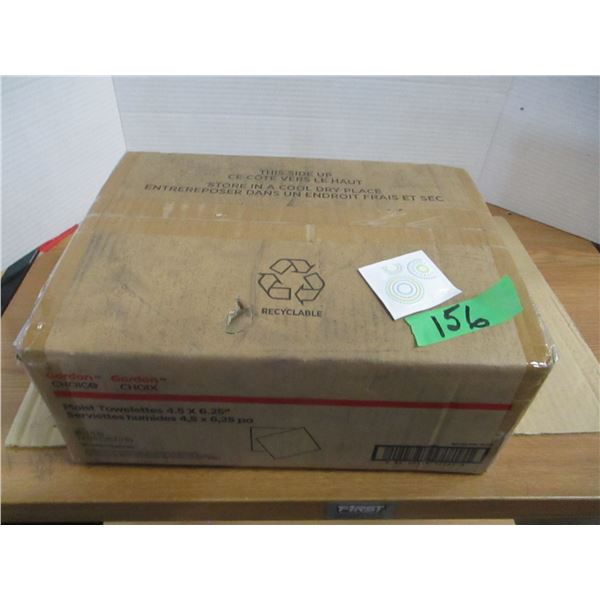 FREIGHT DAMAGE (AS IS):  BOX C/W APPROX. 1000 TOWELLETTES