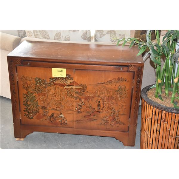 CHINESE STYLE 2 DOOR OFFICE STORAGE CABINET W/PULL OUT EXTENSION (41  X 18 1/4  X 30 1/4 )