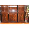 Image 5 : BAKER, HISTORIC CHARLESTON COLLECTION, BREAKFRONT/CHINA CABINET (67 1/2" X 88 1/2" X 15")