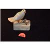 Image 1 : CARVED JADEITE BIRD ON MARBLE STAND W/14K LEAVES