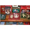 Image 3 : LARGE LOT: ASSORTED CHRISTMAS ORNAMENTS