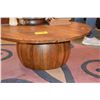 Image 2 : 35" ROUND WOOD TABLE