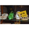 Image 1 : MIXED LOT: PAPERWEIGHTS, GLASS DOLPHIN BOX & LEAF DISH (5 PCS)