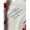 Image 4 : GORDIE HOWE DUAL SIGNED AND MULTI INSCRIBED REDWINGS JERSEY