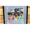 Image 2 : FRAMED ALBUM ARTWORK (AUTOGRAPHED) OF THE MONKEES WITH COA 18" X 19.5"