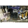 Image 2 : SHELF OF ASSORTED SHOES INCLUDING; NIKE, ADIDAS, JORDANS & MORE