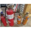 Image 3 : 6 Fire Extinguishers ( 1/2 with Product, 1/2 Empty )