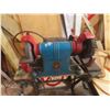 Image 2 : PG Bench Grinder 1/3HP with Black and Decker Workmate Bench 