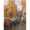 Image 1 : Flower Bed Edging, Patio End Table, Christmas Tree Stand, Mirror, Speaker
