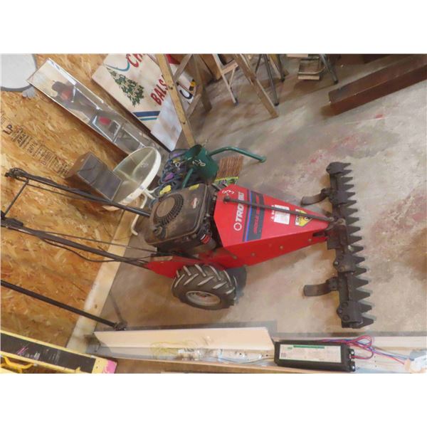 Troybilt 3.5HP Sickle Bar Mower 32'' -Running