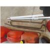 Image 2 : 4 Wrecking Bars , Gas Cans (3 Plastic, 1 Metal)