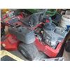 Image 5 : 2017 Simplicity Commercial Contender Model 5901463 (724cc) 25HP Hydrostatic Mower with 