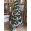 Image 1 : 6' Artificial Christmas Tree with Decorations