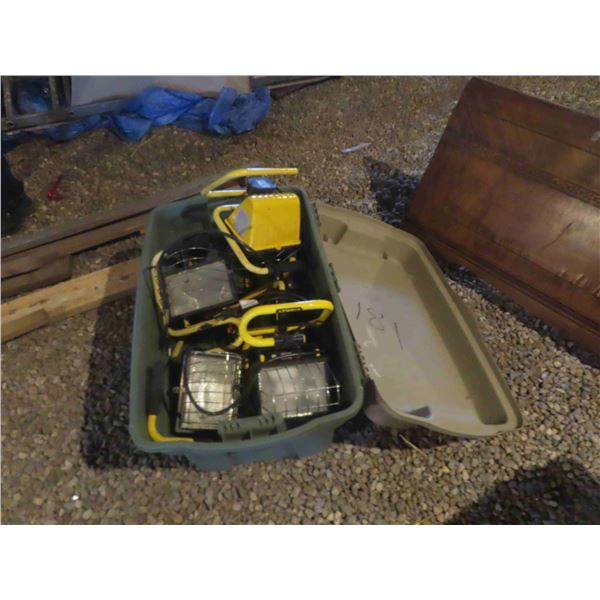 8 Stanley Halogen Lights in Storage Tub