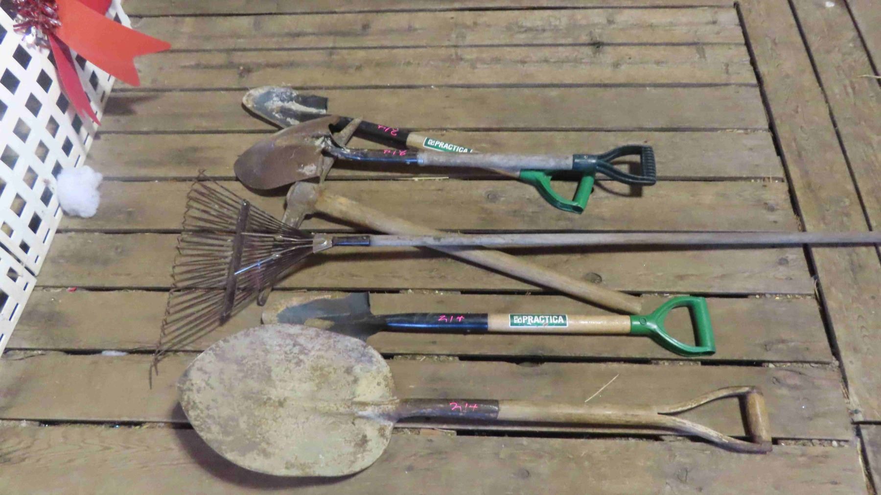 6 Hand Yard Tools ; Spade, Rake, Pick - McSherry Auction Service Ltd.