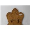 Image 3 : Folk Art Carved Tie Rack