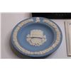 Image 2 : Boxed Wedgewood "Living Tradition," Plate