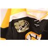 Image 5 : Signed Bobby Orr Jersey with Certificate of Authenticity - Size 50