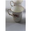 Image 3 : (4) Royal Albert Lavender Rose Montrose Style Coffee Mugs