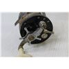 Image 7 : Vintage Ocean City Fishing Reel (in Original box)