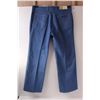 Image 6 : Vintage 1970's LEVI Jeans - New Old Stock (Size 36x30)