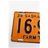 Image 2 : Saskatchewan 1939 Farm Truck License Plate