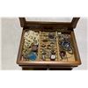 Image 2 : JEWELRY BOX WITH ASSORTED JEWELRY CONTENTS