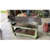 Image 3 : PORTABLE METAL 3 TIER WORKBENCH WITH RECORD BENCH VICE