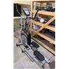 Image 2 : SCHWINN 430 ERGONOMIC ELLIPTICAL