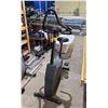 Image 2 : UNIVERSAL MBP 800 EXERCISE BIKE