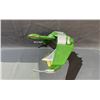 Image 2 : STAR TREK BIRD OF PREY STARSHIP
